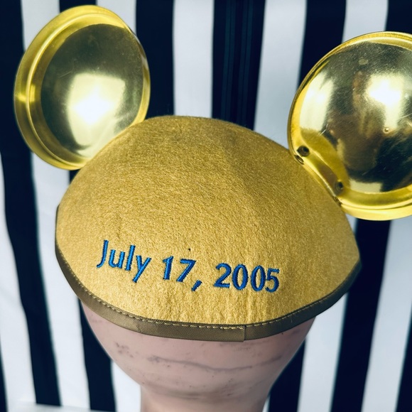 Disney 50th Anniversary 2005 Gold Mickey Ears Cap - Picture 3 of 5